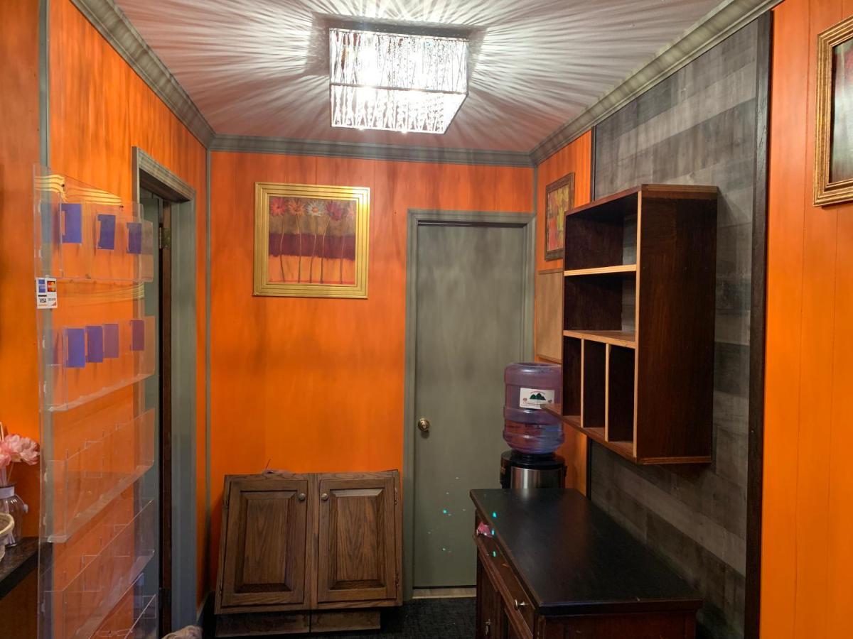 Starlite Motel & Suites Big Indian Luaran gambar